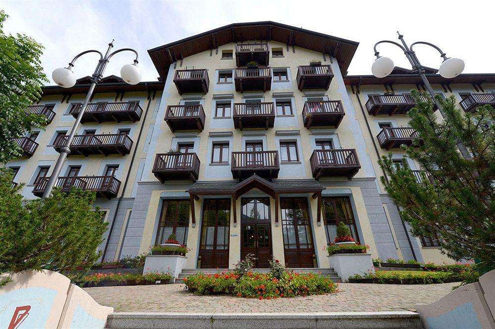 Aparthotel & Residence Palace 蓬泰迪莱尼奥 外观 照片