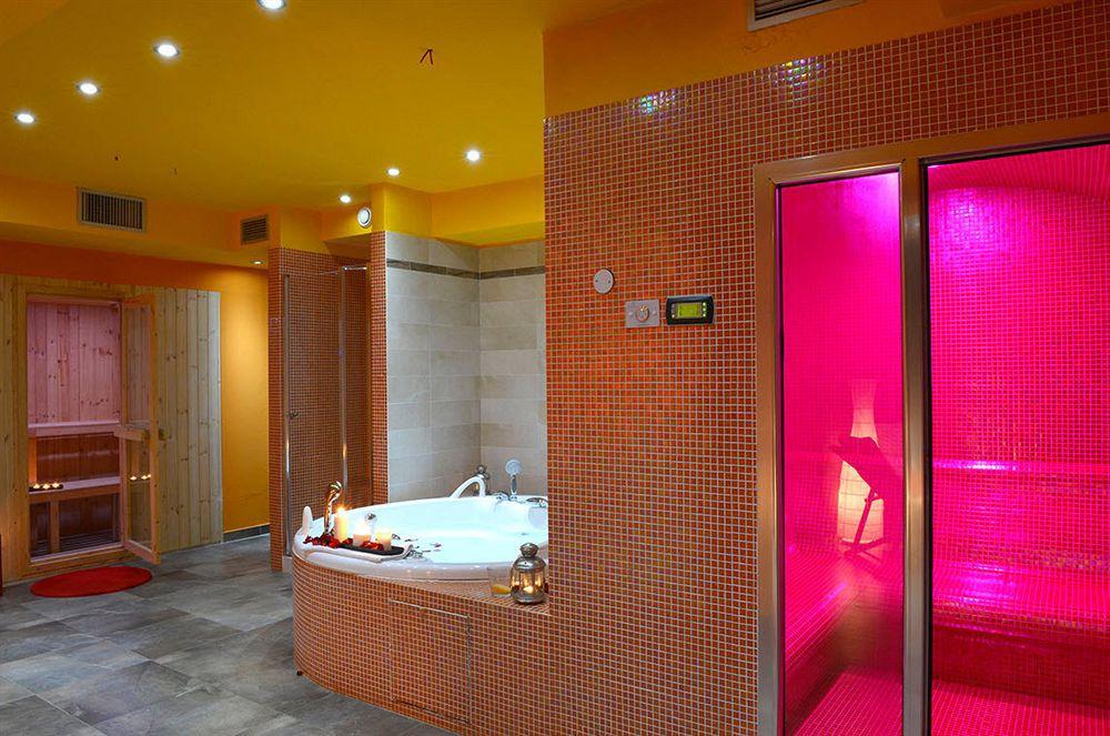 Aparthotel & Residence Palace 蓬泰迪莱尼奥 外观 照片