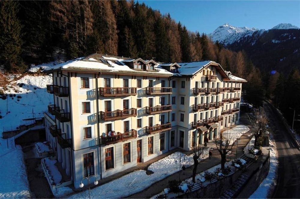 Aparthotel & Residence Palace 蓬泰迪莱尼奥 外观 照片