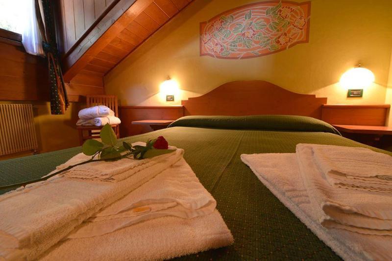 Aparthotel & Residence Palace 蓬泰迪莱尼奥 外观 照片
