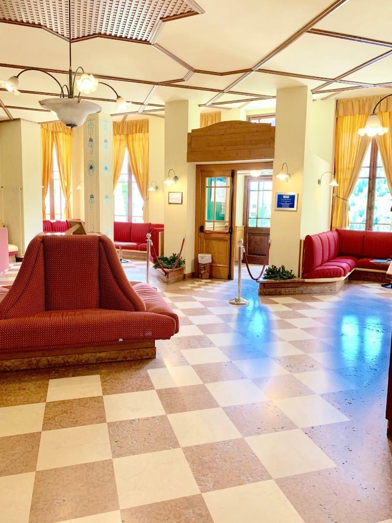 Aparthotel & Residence Palace 蓬泰迪莱尼奥 外观 照片